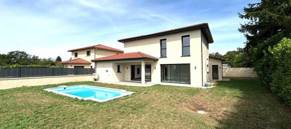 5 bedrooms House in Ain, France No. 362101 3