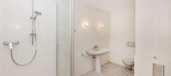 2-Zimmer Doppelhaus in Westend, Germany, Nr. 11915 9