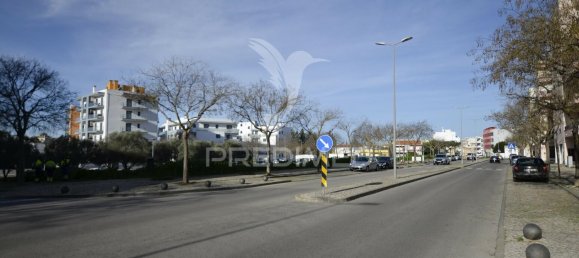 233m² Land in Loule, Portugal No. 47658 3