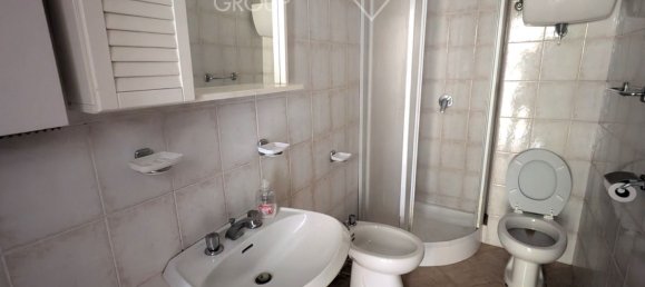 18 rooms House in Castiglione del Lago, Italy No. 50514 21