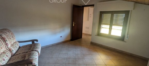 18 rooms House in Castiglione del Lago, Italy No. 50514 27