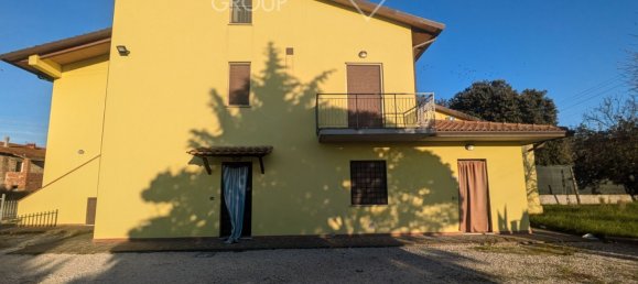 18 rooms House in Castiglione del Lago, Italy No. 50514 36