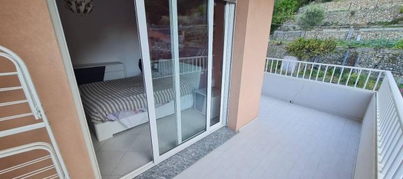 4 rooms Apartment in Ventimiglia, Italy No. 18116 12