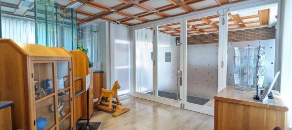 Здание с 9 комнатами в Бад-Дюркхайм, Германия № 143515 5