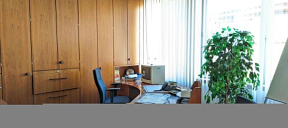 Здание с 9 комнатами в Бад-Дюркхайм, Германия № 143515 4