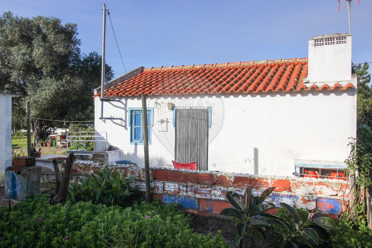 Casa de 1 dormitorio en Santiago do Cacem, Portugal No. 18087