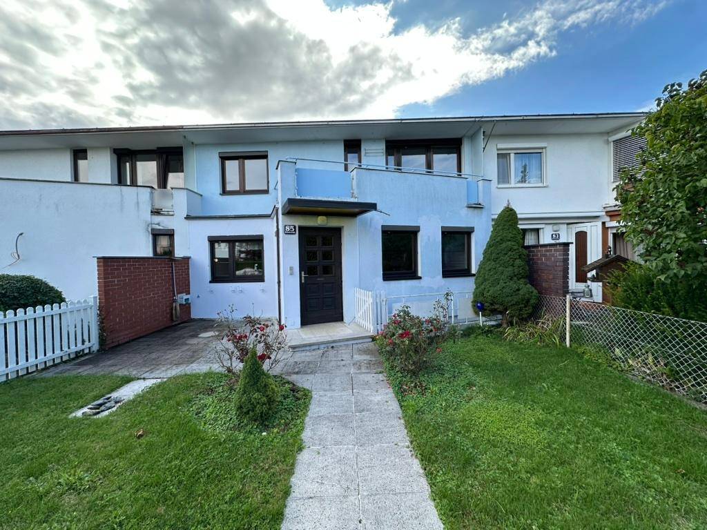 3 rooms Townhouse in Wels, Austria No. 200852