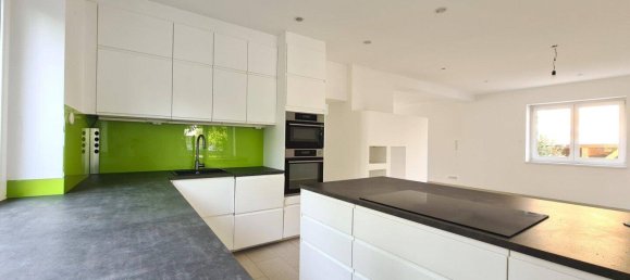 8-Zimmer Haus in Baden, Austria, Nr. 142485 4