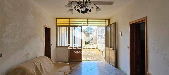 5 Schlafzimmer Haus in Surano, Italy, Nr. 197418 9