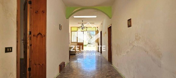 5 Schlafzimmer Haus in Surano, Italy, Nr. 197418 2