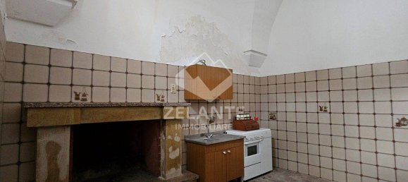 5 Schlafzimmer Haus in Surano, Italy, Nr. 197418 10