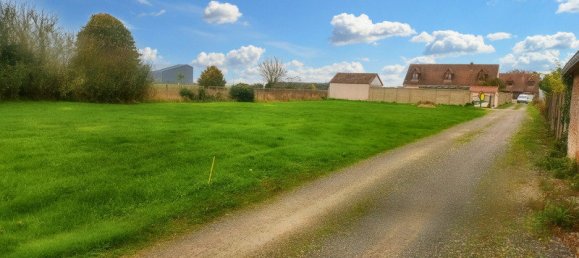 Земельный участок в Трине, Франция № 51474 2