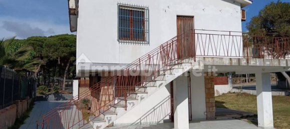 4 bedrooms Villa in Sardinia, Italy No. 338368 3