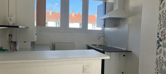 Apartamento de 3 dormitorios en Dijon, France No. 204846 4