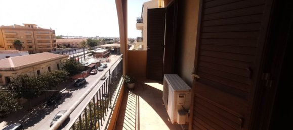 5 bedrooms Apartment in Marsala, Italy No. 356254 11