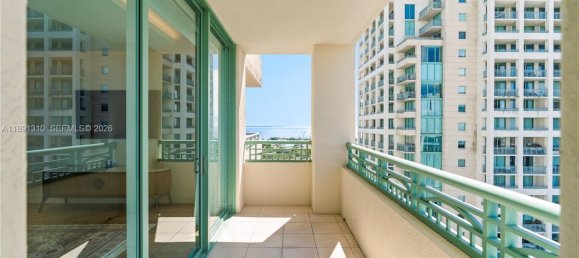 1 dormitorio propiedad comercial en venta en Miami, Miami-Dade, Florida, USA № 614617 8