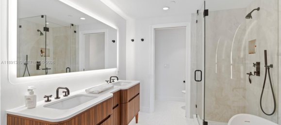 1 dormitorio propiedad comercial en venta en Miami, Miami-Dade, Florida, USA № 614617 23