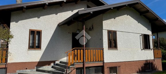 2 bedrooms Villa in Feltre, Italy No. 361643 5