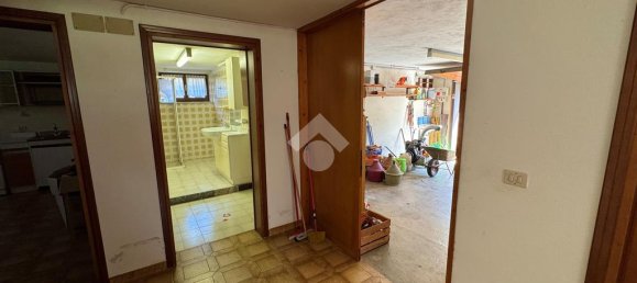 2 bedrooms Villa in Feltre, Italy No. 361643 44