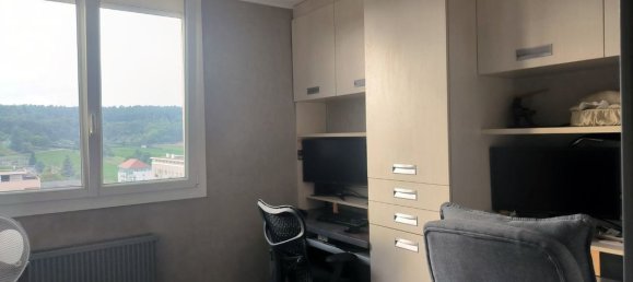 Apartamento de 3 dormitorios en Chenove, France No. 332829 3