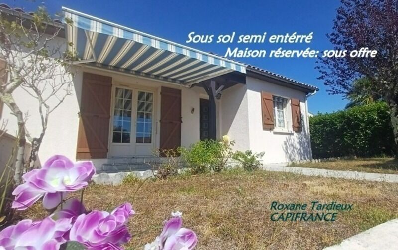 3 bedrooms House in Charente, France No. 347469