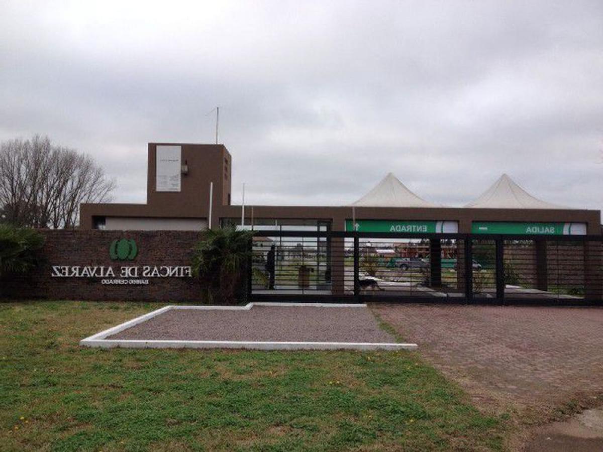 Grundstück in Moreno, Argentina, Nr. 118130