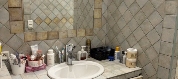 3 bedrooms House in Tarascon, France No. 286854 12