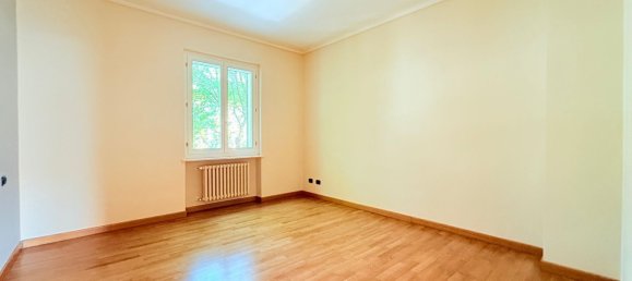 5 rooms Apartment in Tortona, Italy No. 274069 13