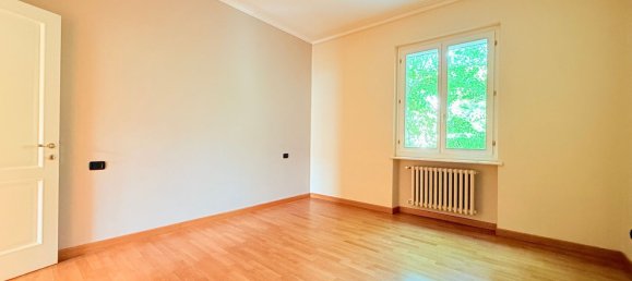 5 rooms Apartment in Tortona, Italy No. 274069 14