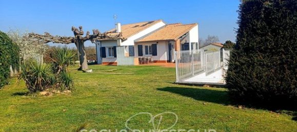 6 bedrooms Villa in Haute-Garonne, France No. 289144 2