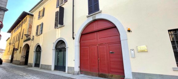 2 rooms Apartment in Chiari, Italy No. 13184 14