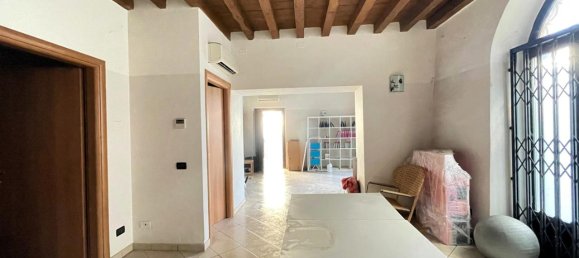 2 rooms Apartment in Chiari, Italy No. 13184 4