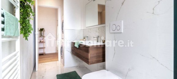2 bedrooms Apartment in Mariano Comense, Italy No. 312547 9