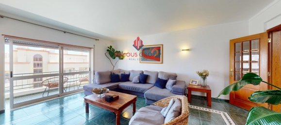 4 bedrooms Duplex in Portimao, Portugal No. 221393 10