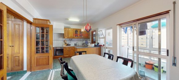 4 bedrooms Duplex in Portimao, Portugal No. 221393 8