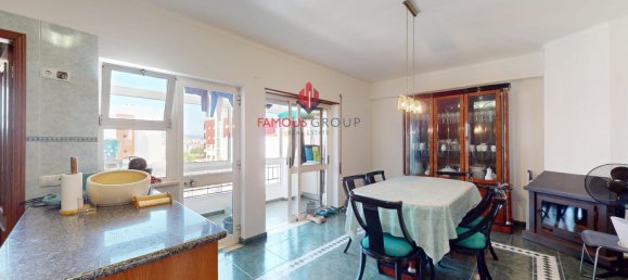 4 bedrooms Duplex in Portimao, Portugal No. 221393 7