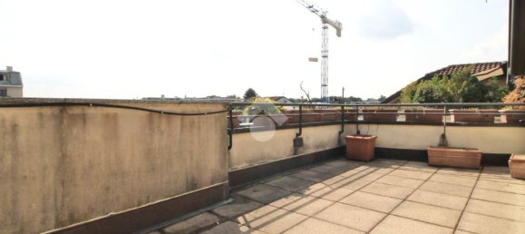 2 غرف نوم شقة في Mariano Comense, Italy رقم 282517 25