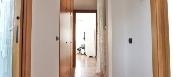 2 غرف نوم شقة في Mariano Comense, Italy رقم 282517 12