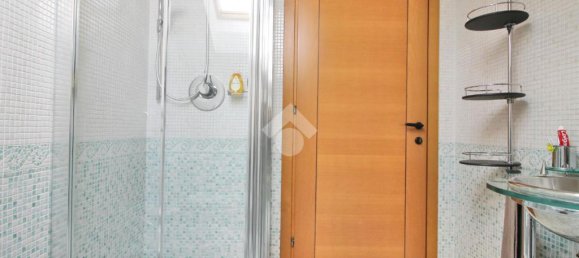 2 غرف نوم شقة في Mariano Comense, Italy رقم 282517 29