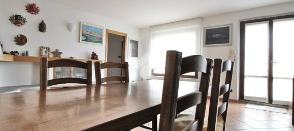 2 غرف نوم شقة في Mariano Comense, Italy رقم 282517 6