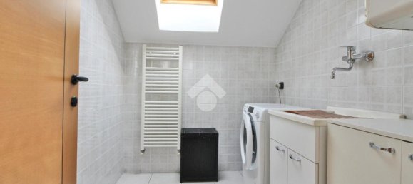 2 غرف نوم شقة في Mariano Comense, Italy رقم 282517 30