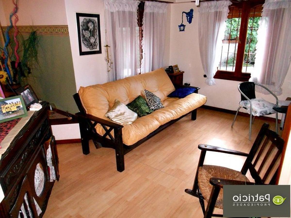 3 bedrooms House in Mar del Plata, Argentina No. 65891