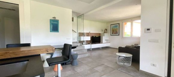 3 bedrooms Villa in Olgiate Olona, Italy No. 374197 15