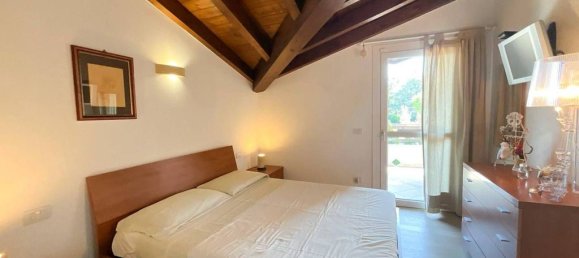3 bedrooms Villa in Olgiate Olona, Italy No. 374197 32