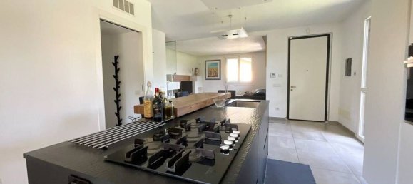 3 bedrooms Villa in Olgiate Olona, Italy No. 374197 25
