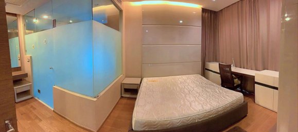 Кондоминиум с 2 спальнями в The Address Sathorn, Пляж Рейли, Таиланд № 30921 3