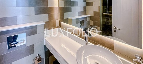 Studio in Palm Jumeirah, UAE No. 101195 12