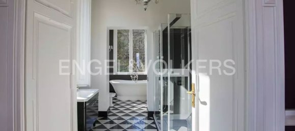 5 غرف نوم فيلا في Stresa, Italy رقم 127896 14