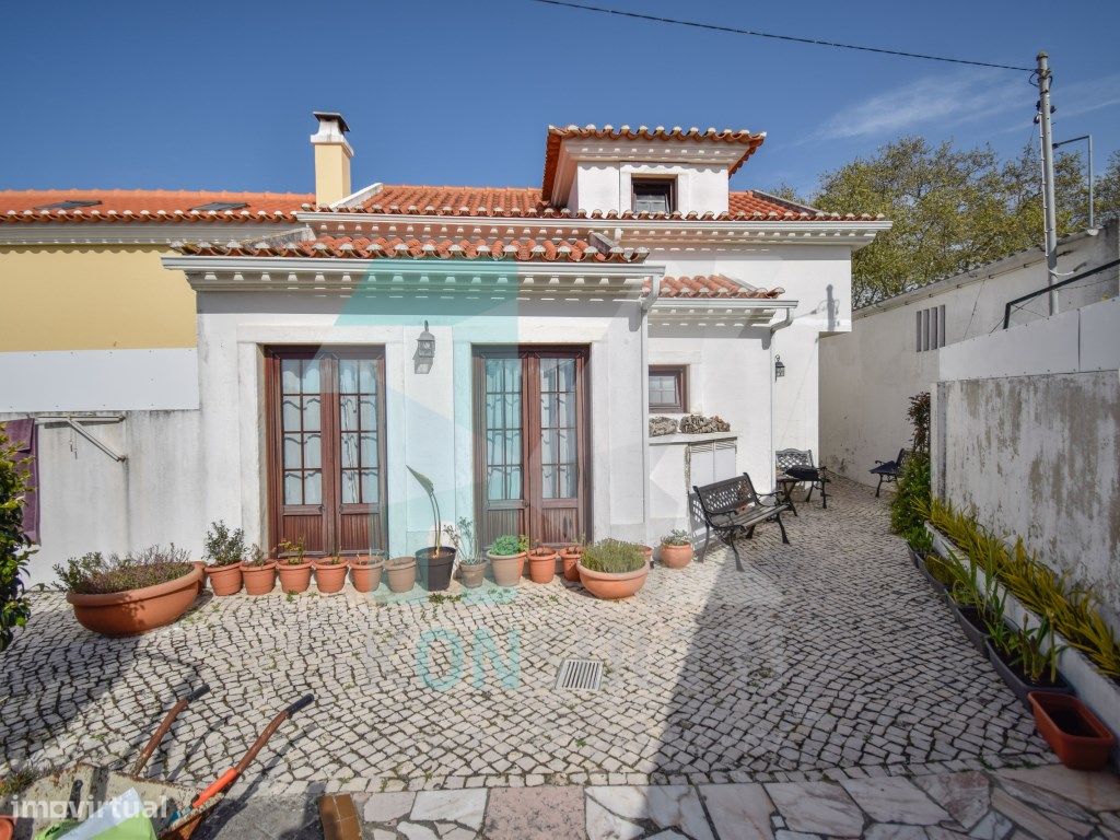 5 bedrooms House in Cascais, Portugal No. 341952