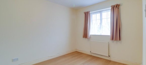 3 bedrooms House in London, United Kingdom No. 13428 6